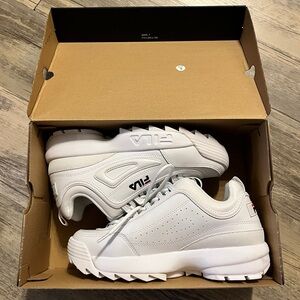 Fila Disruptor Sneakers Women’s size 9